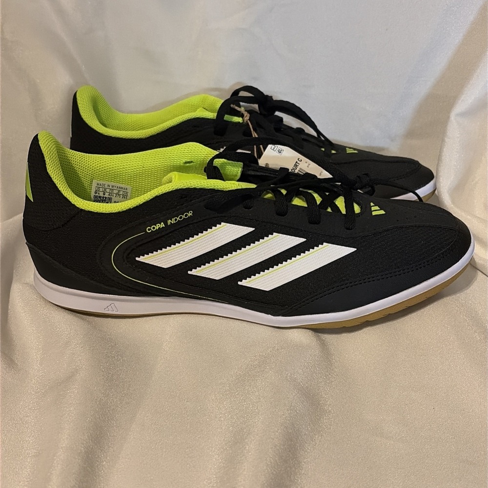 adidas Copa Indoor Court C Black White Green Men's Low Top Soccer Shoe - Sz 9